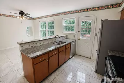 20 Delikat Lane, Sayreville, NJ 08872 - Photo 21