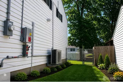 39 Florence Drive Drive, Sayreville, NJ 08859 - Photo 5