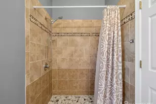 109 Bernard St, Carteret, NJ 07008 - Photo 5