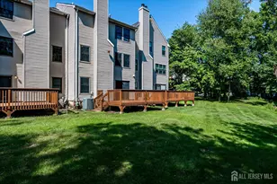 3902 Springbrook Dr, Edison, NJ 08820 - Photo 41