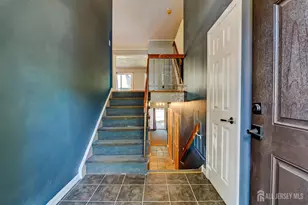 1705 N Oaks Blvd N, North Brunswick Township, NJ 08902 - Photo 3