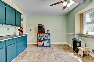 1705 N Oaks Blvd N, North Brunswick Township, NJ 08902 - Photo 23
