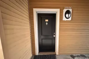 618 Strassle Wy, South Plainfield, NJ 07080 - Photo 3