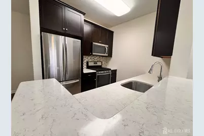 618 Strassle Way, South Plainfield, NJ 07080 - Photo 11