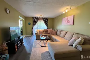 1210 Edison Glen Terrace, Edison, NJ 08837 - Photo 5