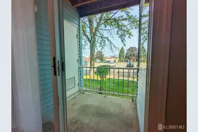 111 Edpas Road, New Brunswick, NJ 08901 - Photo 11