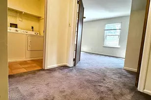 2703 Deerfield Dr, Edison, NJ 08820 - Photo 9