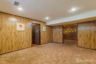 104 Maple Hill Dr, Woodbridge Township, NJ 07095 - Photo 15