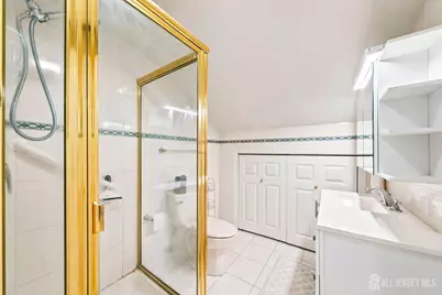 9 Meyer Road, Edison, NJ 08817 - Photo 31