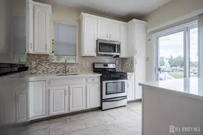 1301 Dahlia Circle, South Brunswick Township, NJ 08810 - Photo 9