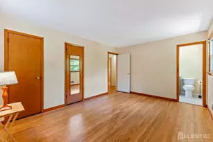 5 Yale Ct, East Brunswick Township, NJ 08816 - Photo 21