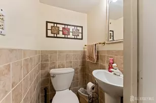 5 Yale Ct, East Brunswick Township, NJ 08816 - Photo 29