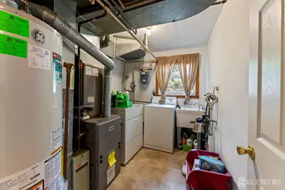 5 Yale Court, East Brunswick Township, NJ 08816 - Photo 23