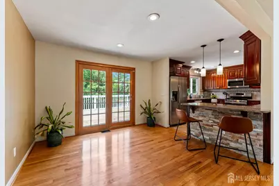5 Yale Court, East Brunswick Township, NJ 08816 - Photo 9