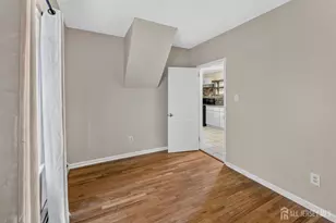 32 S 7th Ave S, Highland Park, NJ 08904 - Photo 11