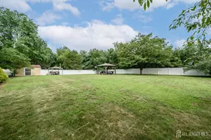 2 Garden Hills Dr, Franklin Township, NJ 08873 - Photo 37