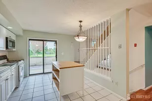 59 Woodhill St, Franklin Township, NJ 08873 - Photo 9