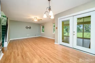 39 River Bank Dr, Florence, NJ 08554 - Photo 15