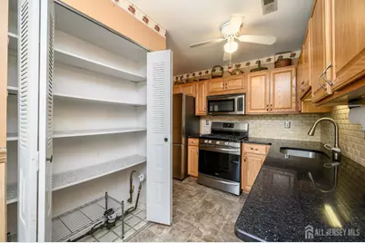 39 River Bank Drive, Florence, NJ 08554 - Photo 5
