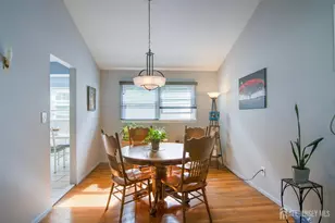 31 Heidi Dr, Fords, NJ 08863 - Photo 9