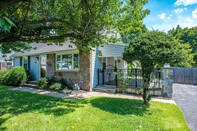 2008 Maple Avenue, South Plainfield, NJ 07080 - Photo 3