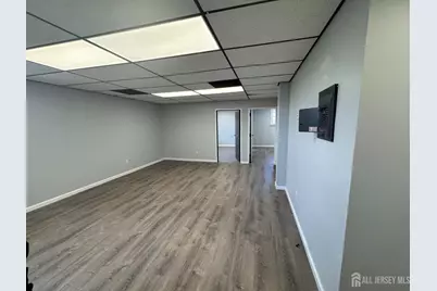 715 Somerset Street #201, Franklin Township, NJ 08873 - Photo 5
