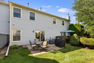 4 Heritage Square, Sayreville, NJ 08872 - Photo 21