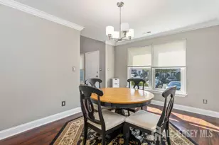 4 Heritage Square, Sayreville, NJ 08872 - Photo 7