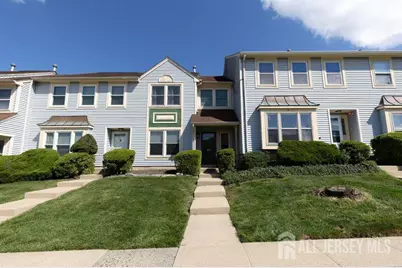 4 Heritage Square, Sayreville, NJ 08872 - Photo 23