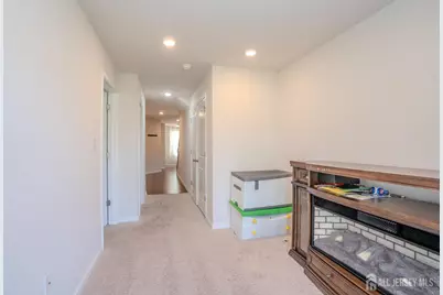 1002 Hights Farm Road, Monroe Township, NJ 08831 - Photo 21