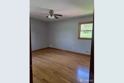 43 Connor Avenue, Metuchen, NJ 08840 - Photo 9