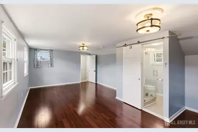 19 Sycamore Avenue, Edison, NJ 08817 - Photo 25