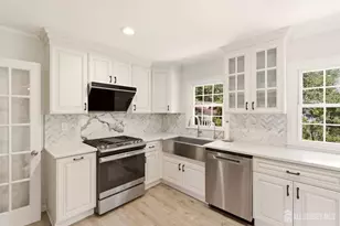 19 Sycamore Ave, Edison, NJ 08817 - Photo 11