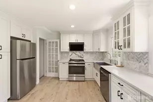 19 Sycamore Ave, Edison, NJ 08817 - Photo 9
