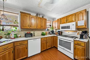 40 Richter Ave, Milltown, NJ 08850 - Photo 21