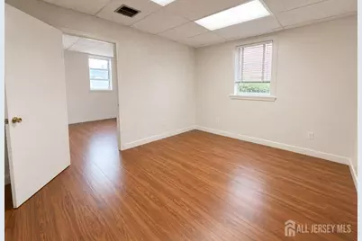 385-389 Main Street, Metuchen, NJ 08840 - Photo 5