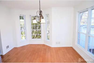 1 Bristol Drive, North Brunswick Township, NJ 08902 - Photo 5
