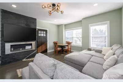197 Garfield Avenue, Jersey City, NJ 07305 - Photo 5