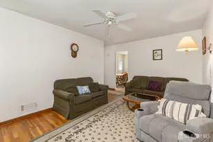 44 Garfield Pl, Sayreville, NJ 08859 - Photo 7