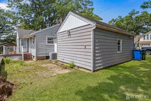 44 Garfield Pl, Sayreville, NJ 08859 - Photo 13