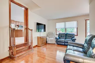 48 Frost Ave, Edison, NJ 08820 - Photo 11