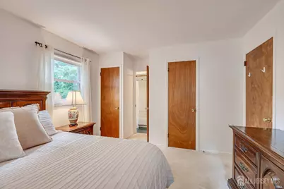 48 Frost Avenue, Edison, NJ 08820 - Photo 27