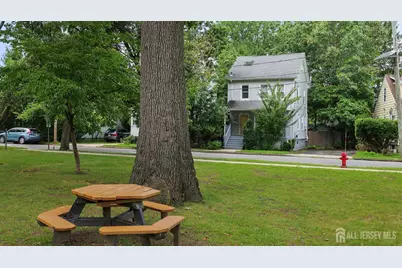 242 Karsey Street, Highland Park, NJ 08904 - Photo 7