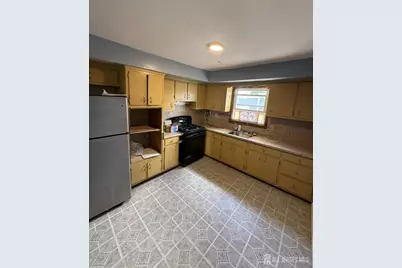 68 Christopher St Street #2, Carteret, NJ 07008 - Photo 5