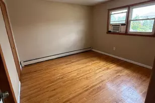 68 Christopher St St, Carteret, NJ 07008 - Photo 7