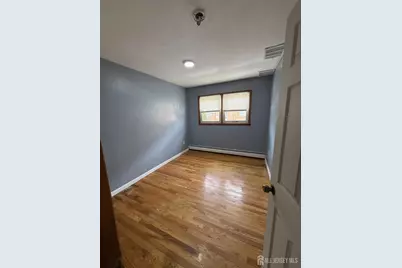 68 Christopher St Street #2, Carteret, NJ 07008 - Photo 7