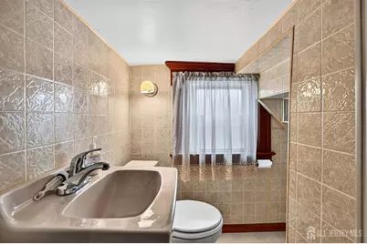 33 Burnet Street, Avenel, NJ 07001 - Photo 27