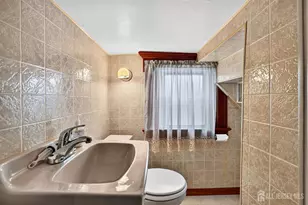 33 Burnet St, Avenel, NJ 07001 - Photo 27