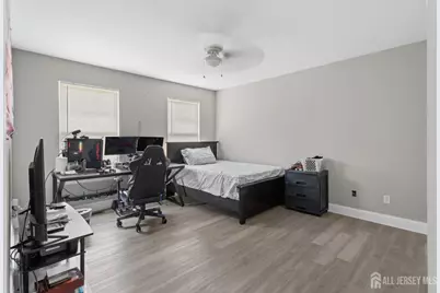 531 Manor Road, Beverly, NJ 08010 - Photo 9
