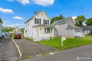 44 John St, Helmetta, NJ 08828 - Photo 3